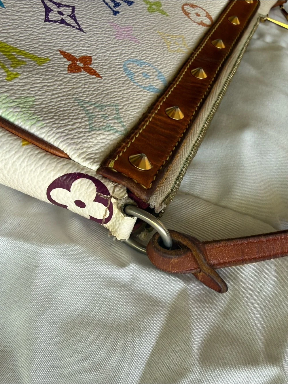 Louis Vuitton White Multicolor Pochette